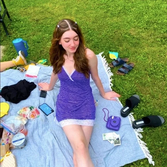 Youtlet® - Picture 3 of 4